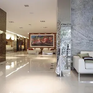 **** Hotel 4 Viale Masini Italia