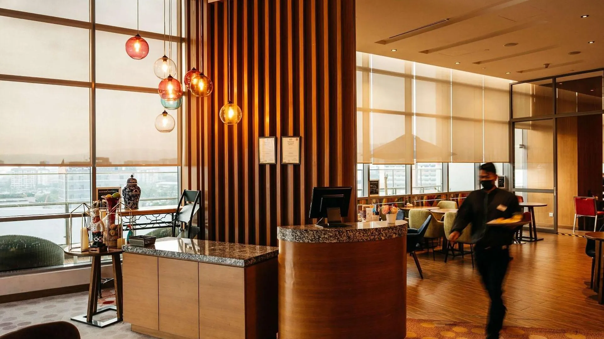 Mercure Kuala Lumpur Shaw Parade